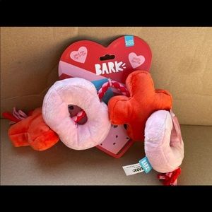 BarkBox XOXO Tug Toy / New